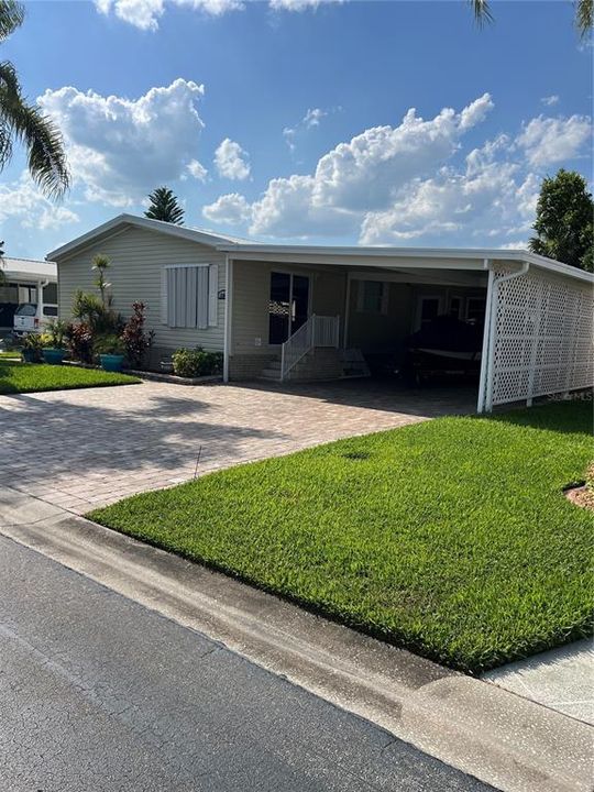 Active With Contract: $249,900 (3 beds, 2 baths, 1593 Square Feet)