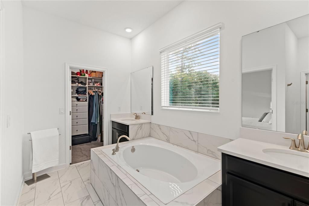 Active With Contract: $850,000 (4 beds, 3 baths, 2650 Square Feet)