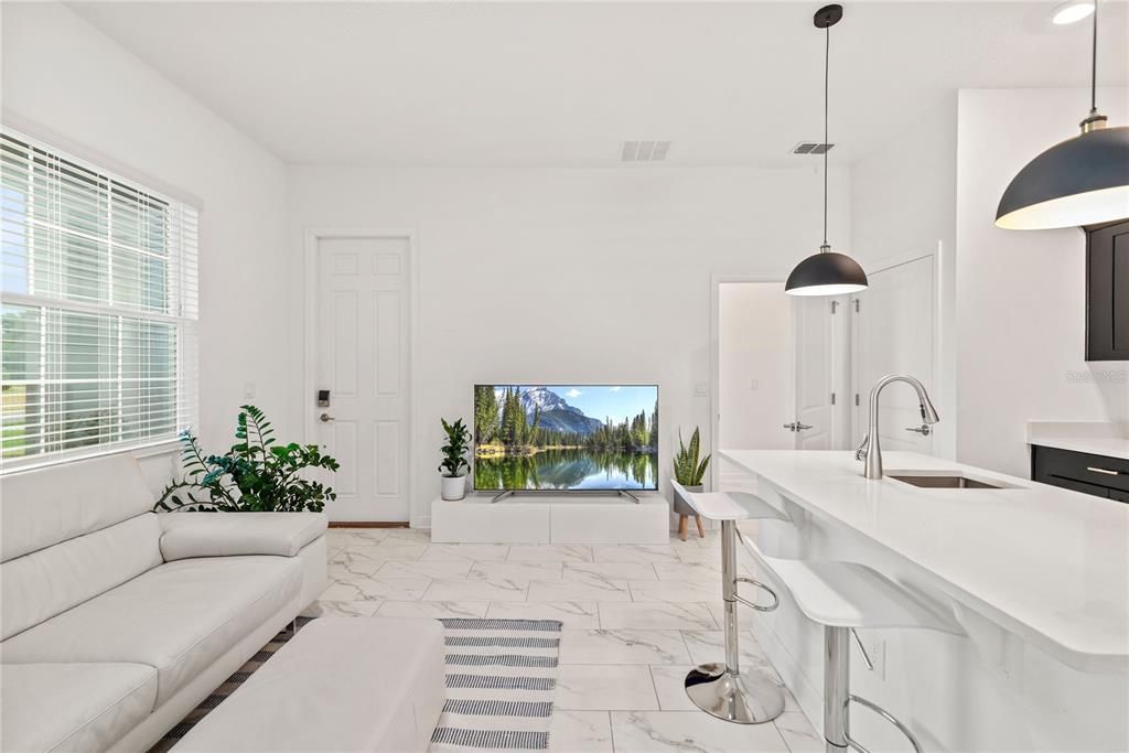 Active With Contract: $850,000 (4 beds, 3 baths, 2650 Square Feet)