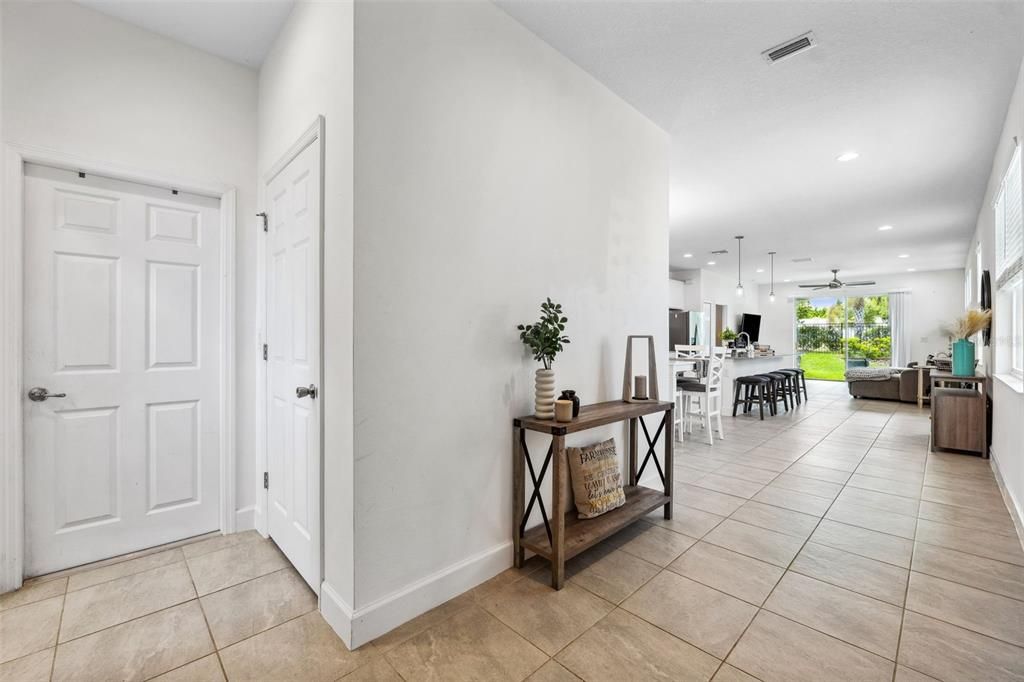 For Sale: $419,900 (3 beds, 2 baths, 1493 Square Feet)