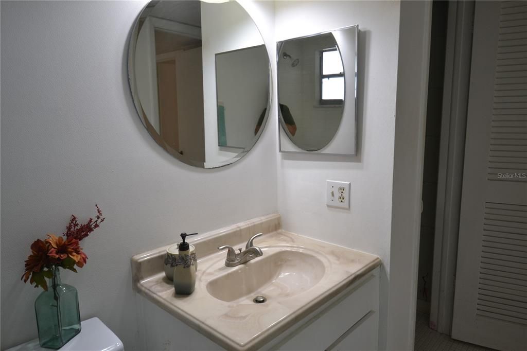 Недавно арендовано: $1,200 (1 спален, 1 ванн, 708 Квадратных фут)