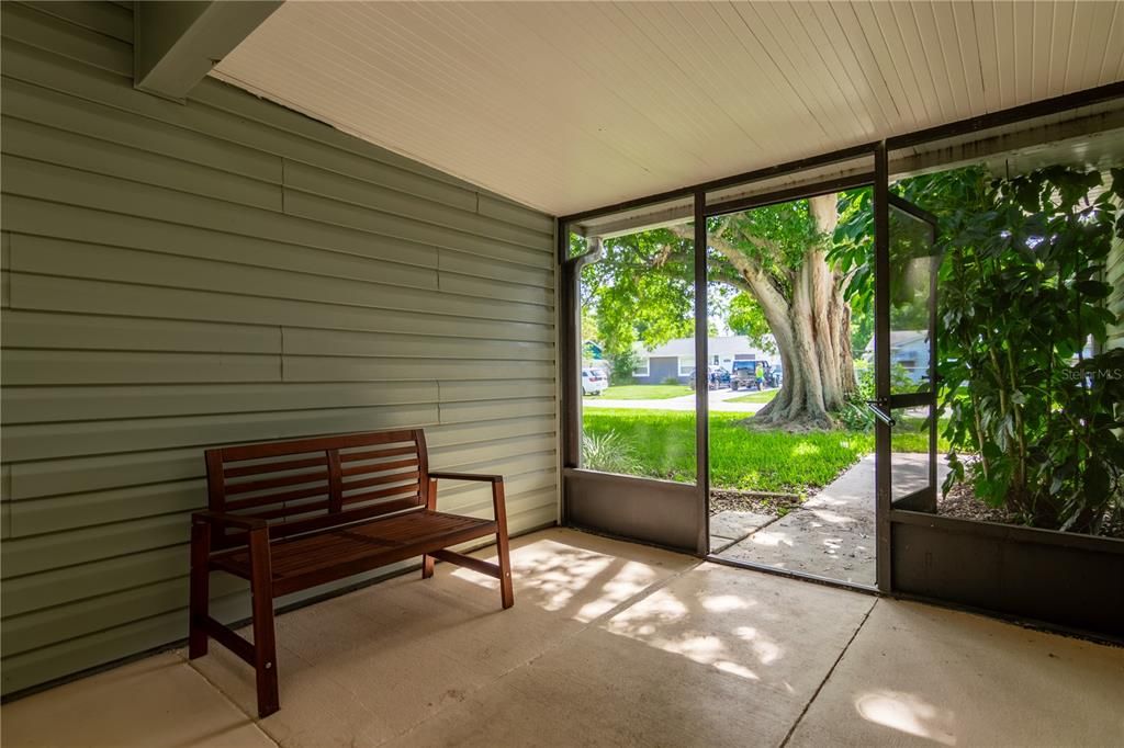 Large screened  front porch