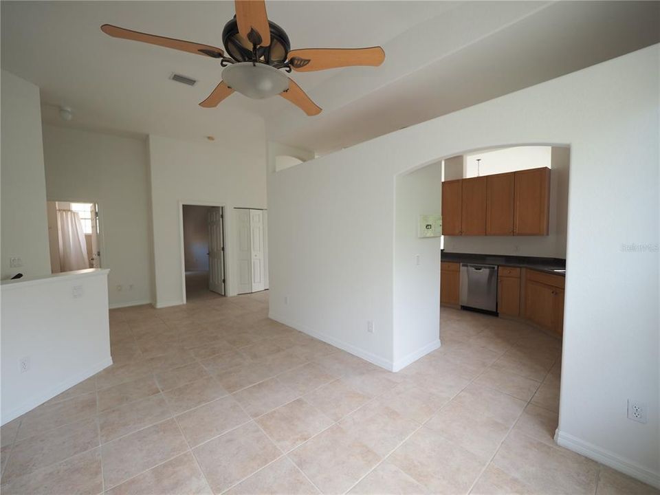 For Rent: $2,700 (3 beds, 2 baths, 2295 Square Feet)