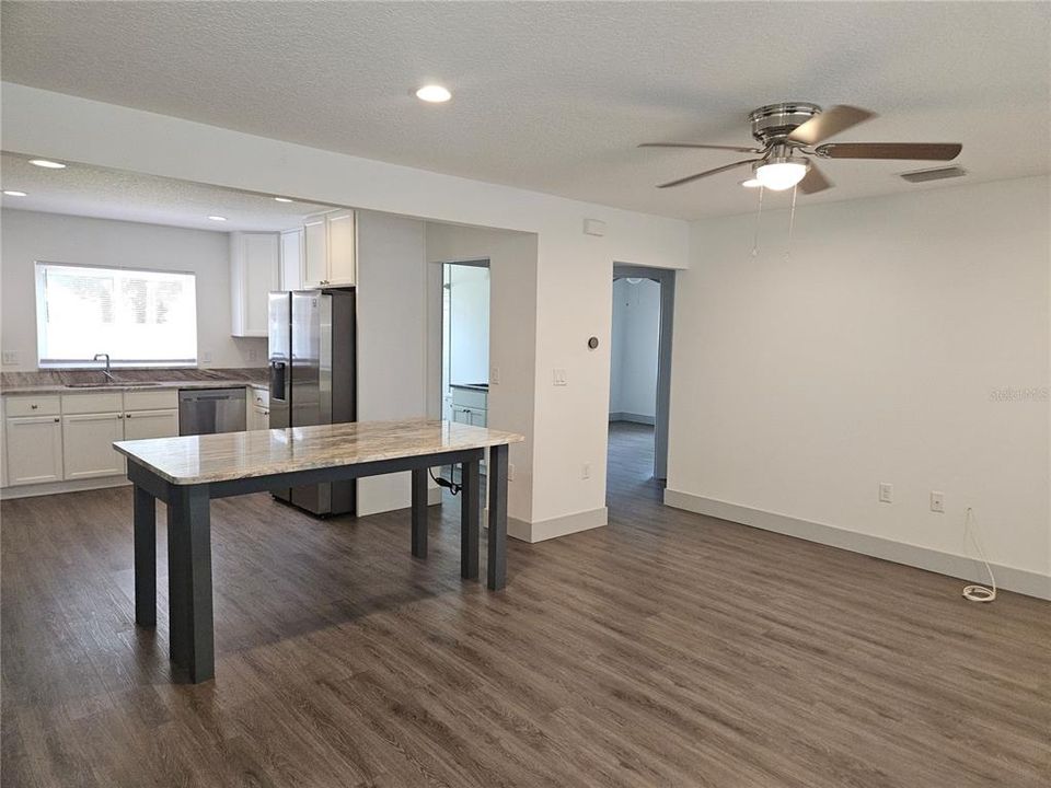 For Rent: $2,200 (2 beds, 2 baths, 1532 Square Feet)