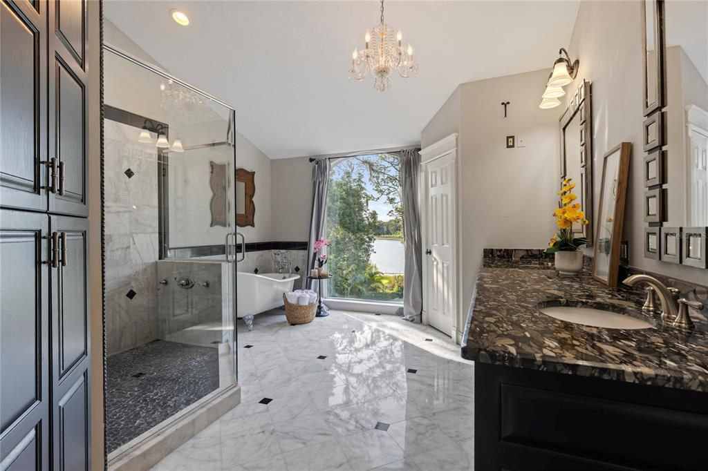 Active With Contract: $989,000 (4 beds, 3 baths, 2882 Square Feet)