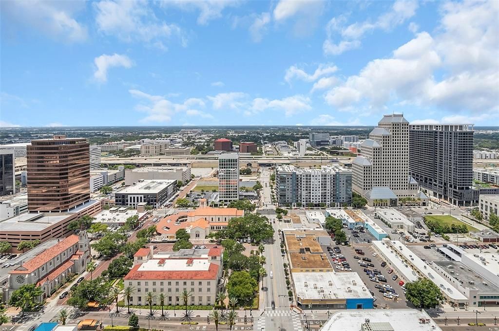 Active With Contract: $649,000 (2 beds, 2 baths, 1287 Square Feet)