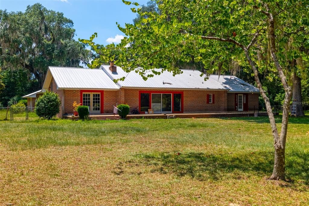 Active With Contract: $450,000 (4 beds, 2 baths, 2942 Square Feet)