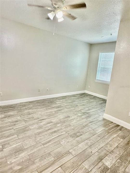 Recently Rented: $2,400 (2 beds, 2 baths, 1170 Square Feet)