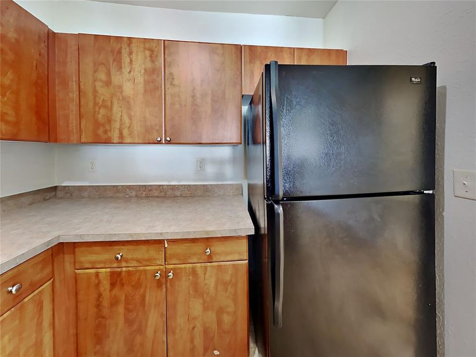 For Rent: $1,499 (1 beds, 1 baths, 744 Square Feet)