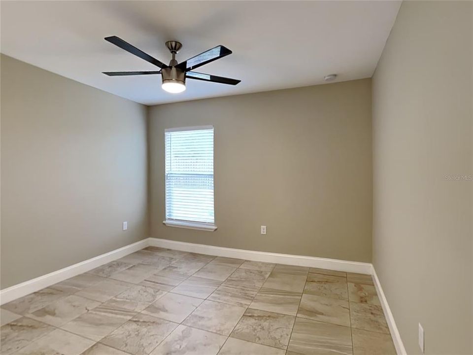 For Rent: $2,099 (3 beds, 2 baths, 1593 Square Feet)