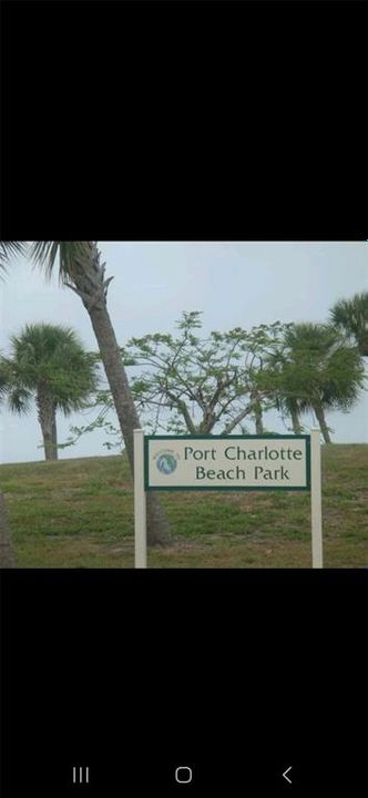 Port Charlotte Beach 3 minutes away