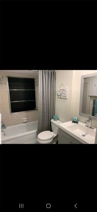 For Rent: $2,000 (2 beds, 2 baths, 899 Square Feet)