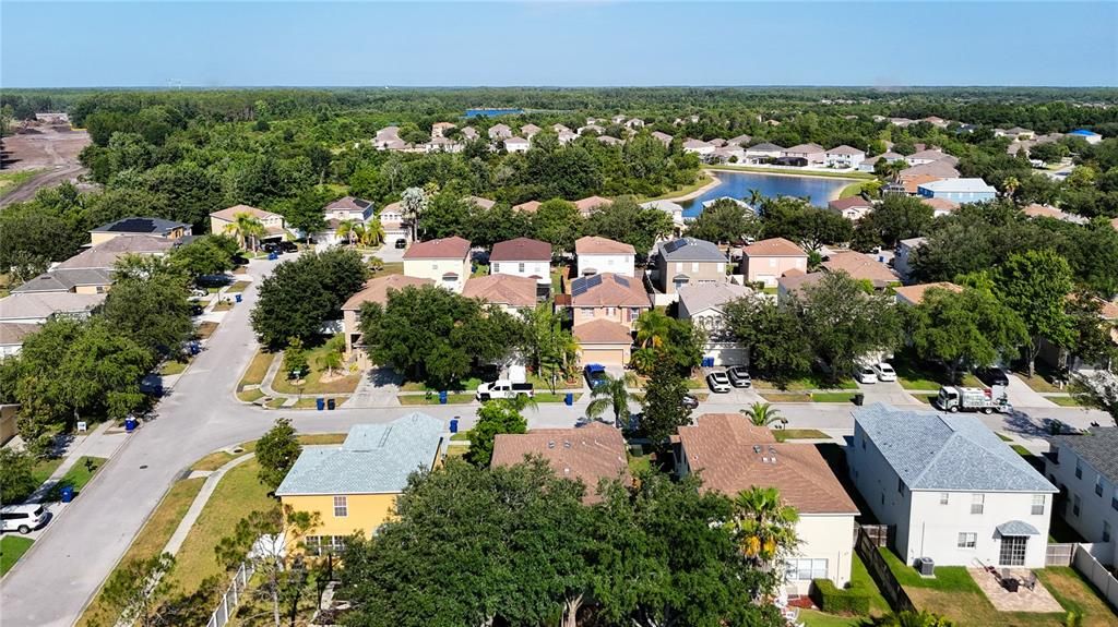 For Sale: $394,900 (3 beds, 2 baths, 2478 Square Feet)