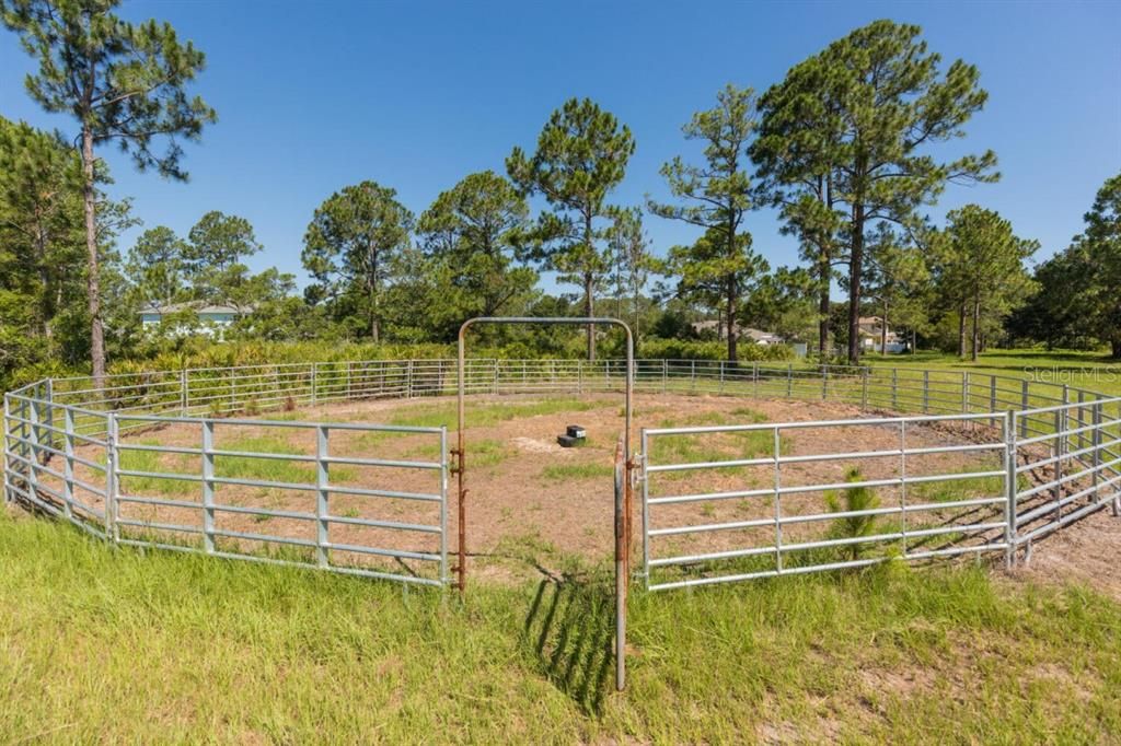 For Sale: $399,500 (5.53 acres)