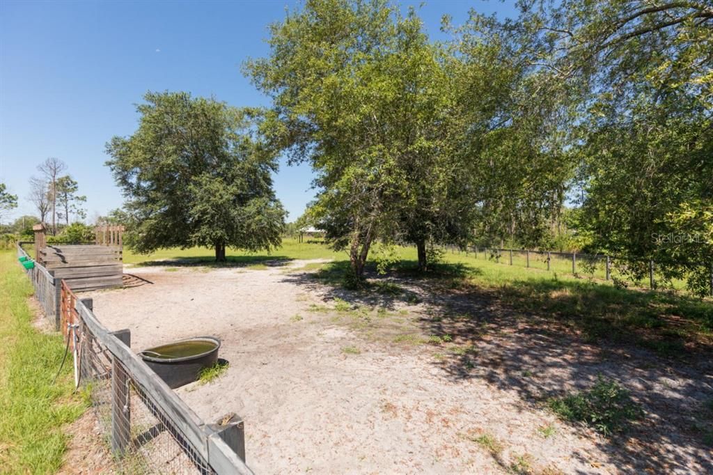 En Venta: $399,500 (5.53 acres)