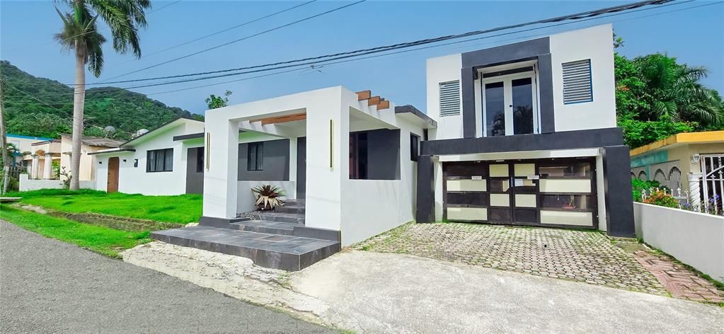 En Venta: $750,000 (4 camas, 3 baños, 2663 Pies cuadrados)