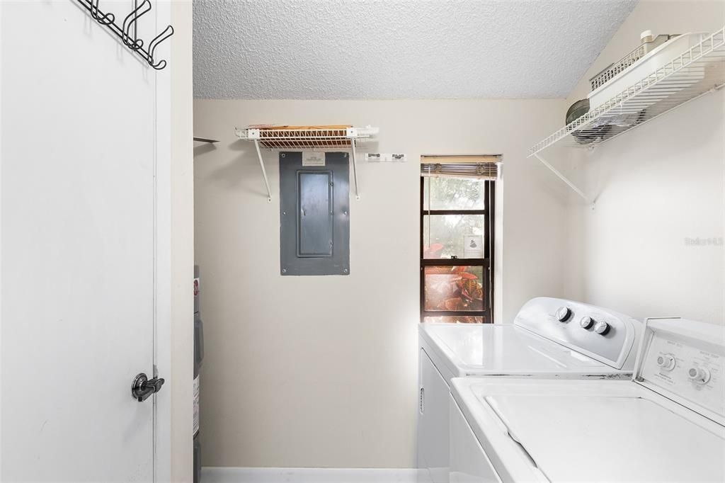 For Sale: $190,000 (2 beds, 2 baths, 1545 Square Feet)