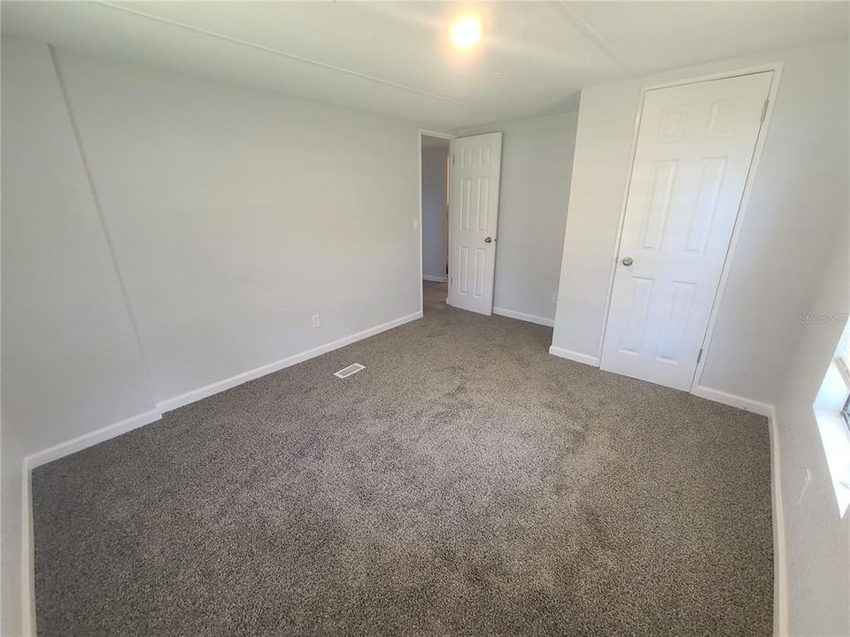 For Sale: $224,900 (4 beds, 2 baths, 1560 Square Feet)