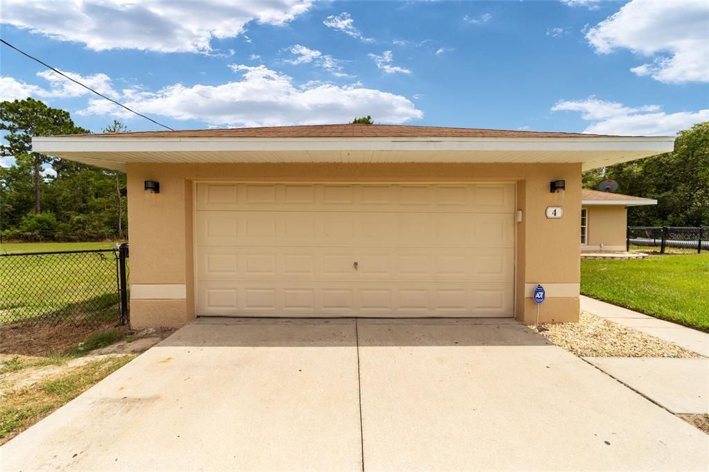 For Sale: $369,000 (4 beds, 2 baths, 1694 Square Feet)