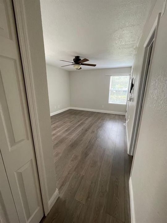 Active With Contract: $2,500 (3 beds, 2 baths, 1237 Square Feet)