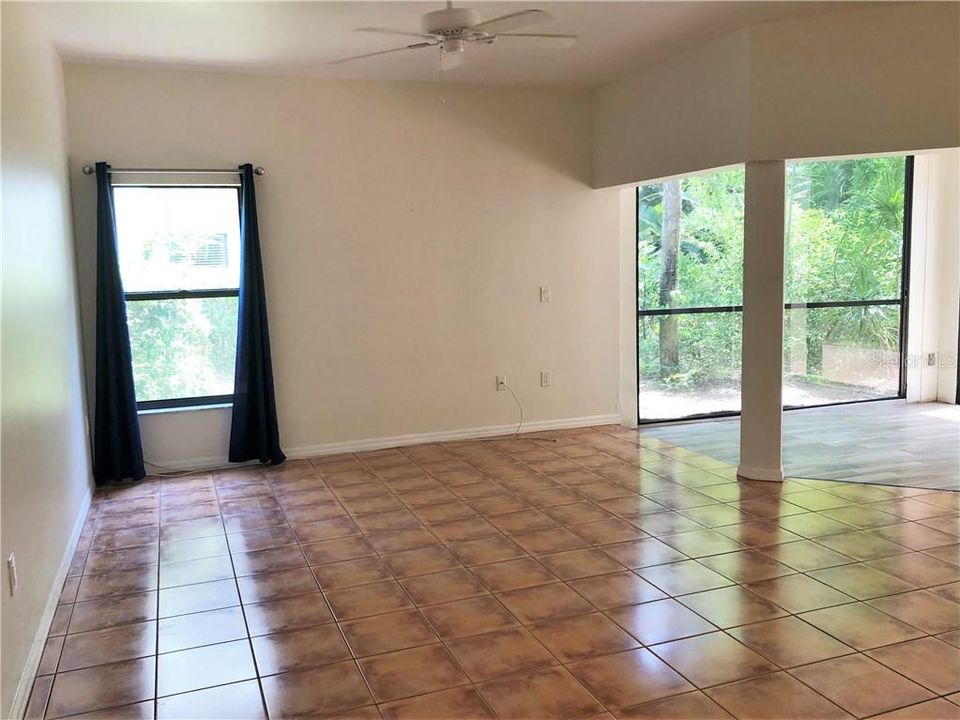 For Rent: $3,400 (2 beds, 2 baths, 1712 Square Feet)