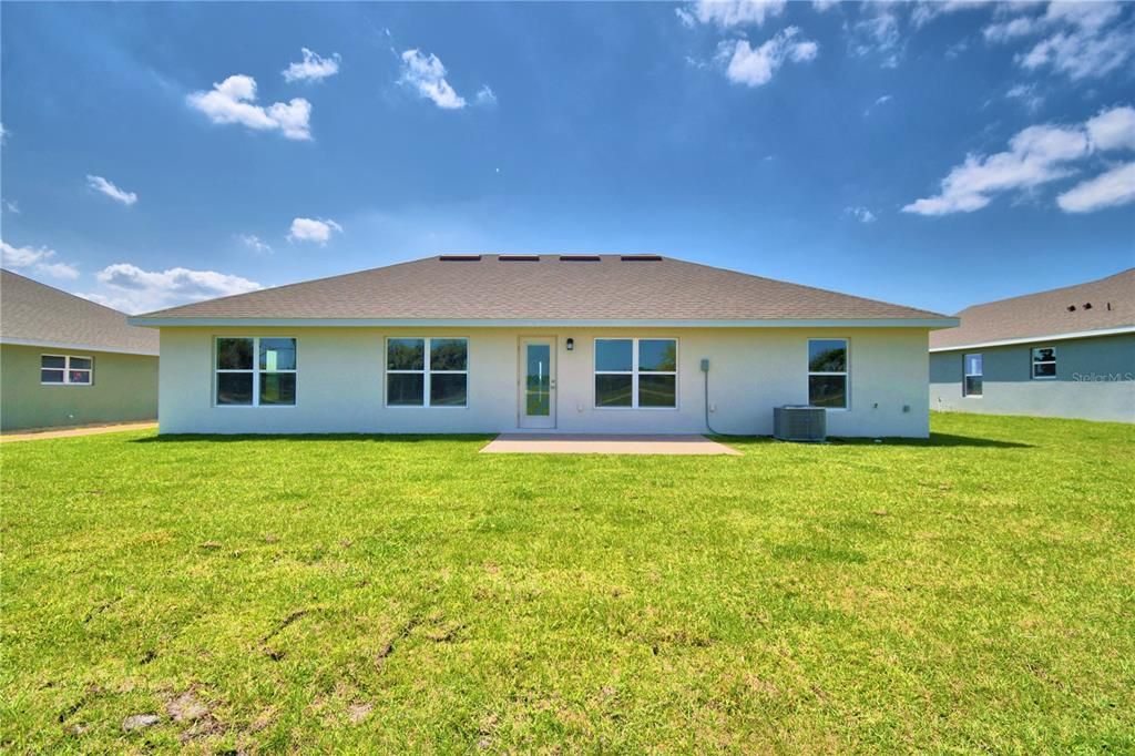 For Sale: $342,863 (4 beds, 2 baths, 1755 Square Feet)