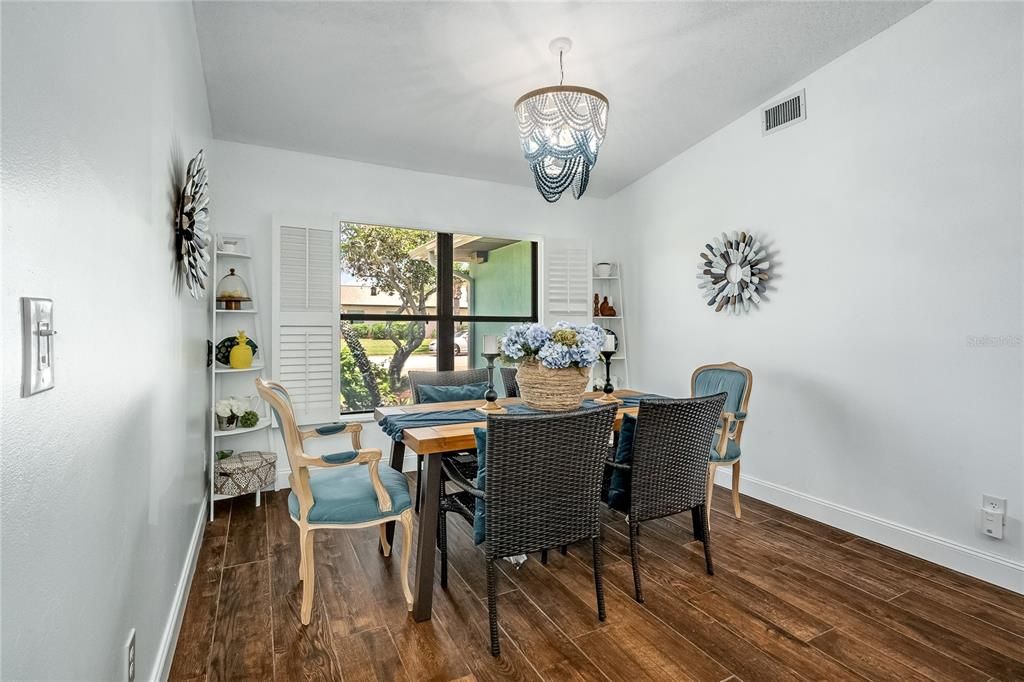 Recently Sold: $645,000 (3 beds, 2 baths, 2000 Square Feet)