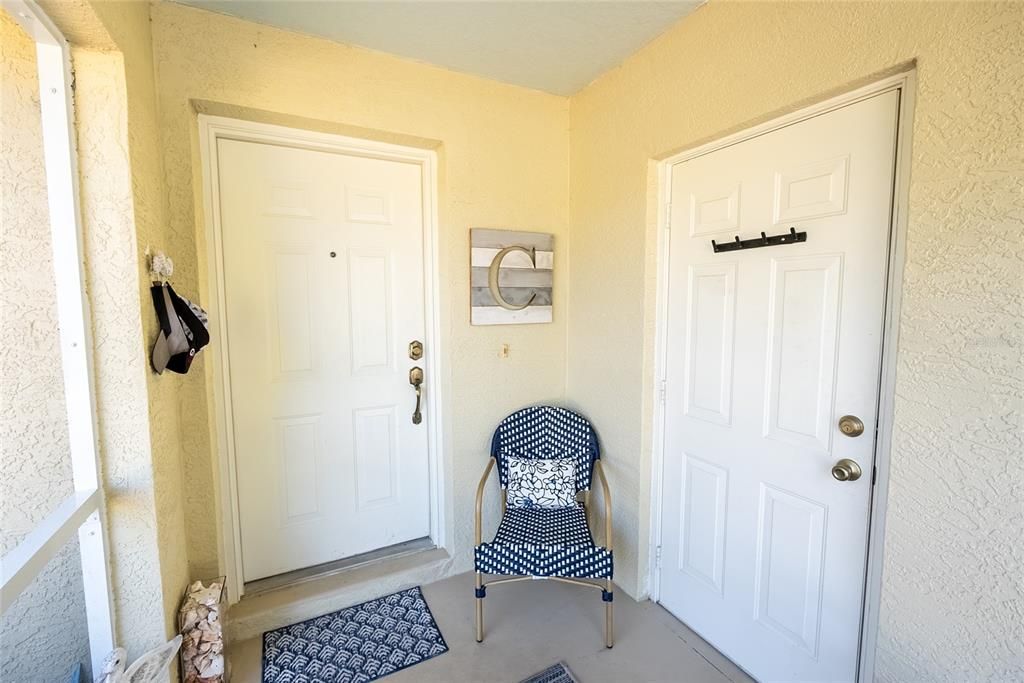 For Sale: $239,900 (2 beds, 2 baths, 1128 Square Feet)