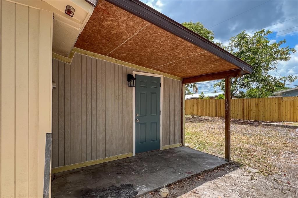 Active With Contract: $349,000 (5 beds, 2 baths, 1691 Square Feet)