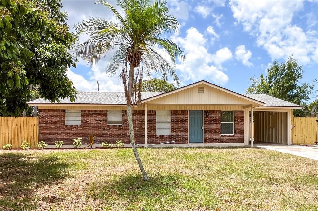 Active With Contract: $349,000 (5 beds, 2 baths, 1691 Square Feet)