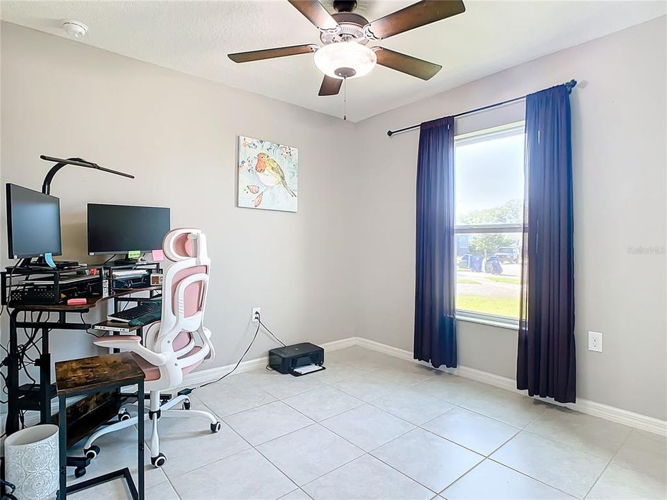 For Sale: $373,000 (4 beds, 2 baths, 1691 Square Feet)