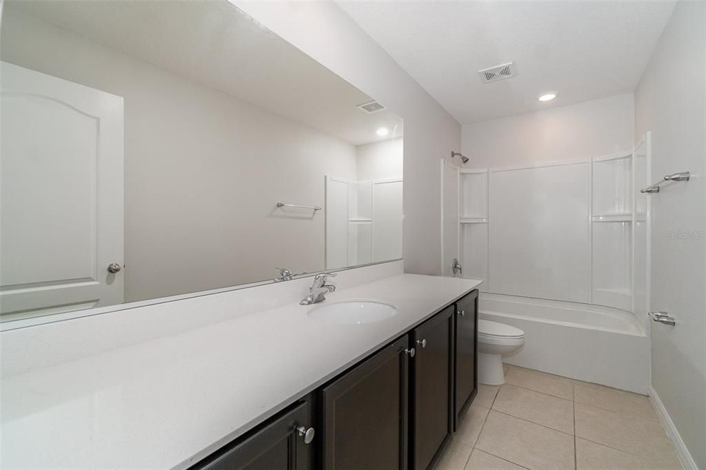 Active With Contract: $335,000 (5 beds, 3 baths, 1944 Square Feet)