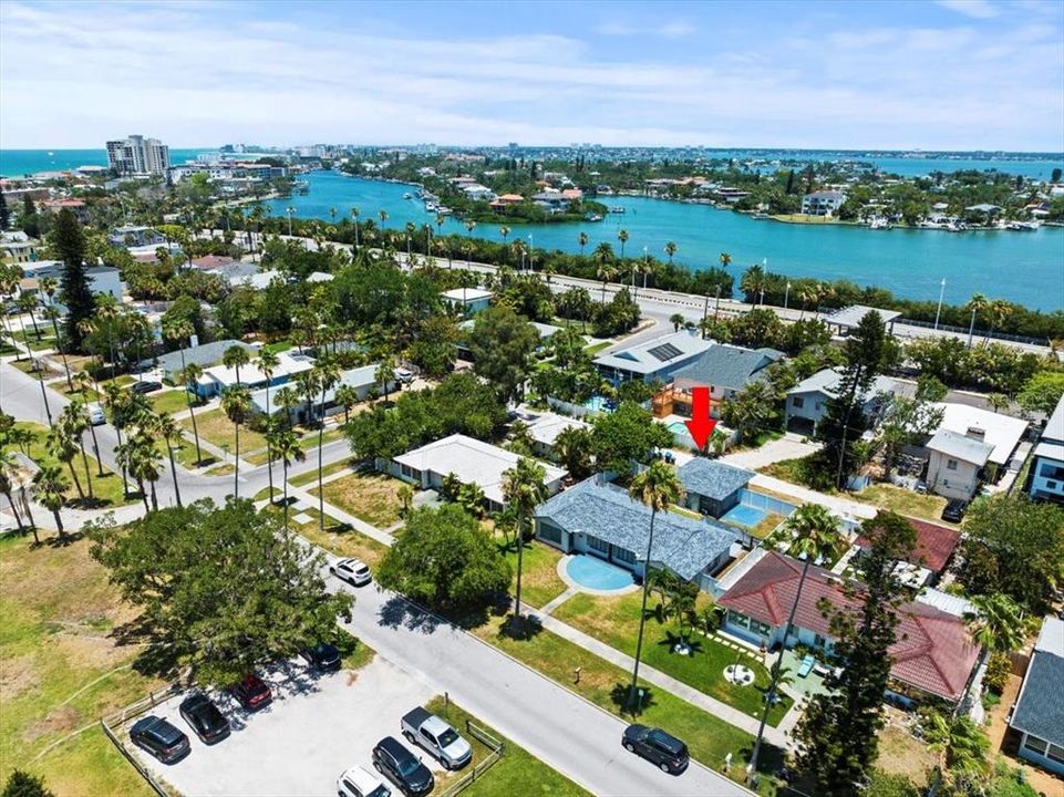 待售: $899,000 (3 贝兹, 0 浴室, 1950 平方英尺)