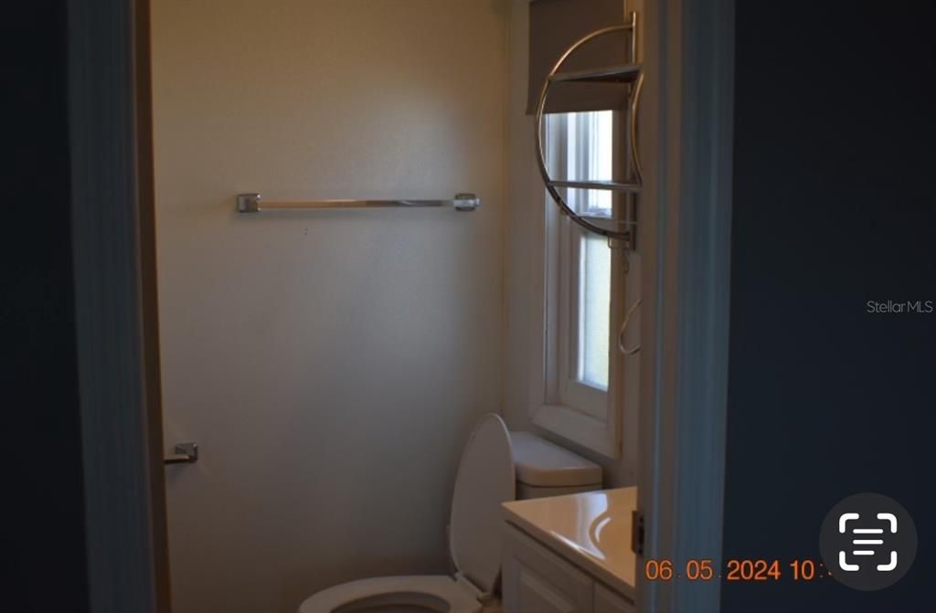 For Sale: $170,000 (3 beds, 2 baths, 960 Square Feet)