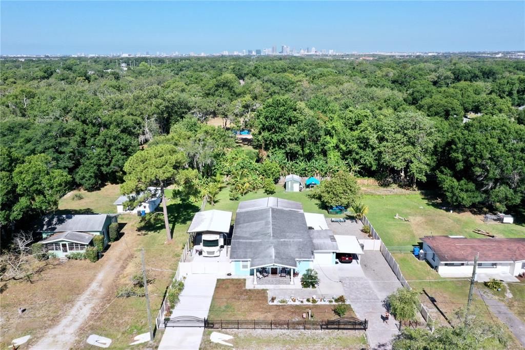 Active With Contract: $499,000 (3 beds, 3 baths, 2500 Square Feet)