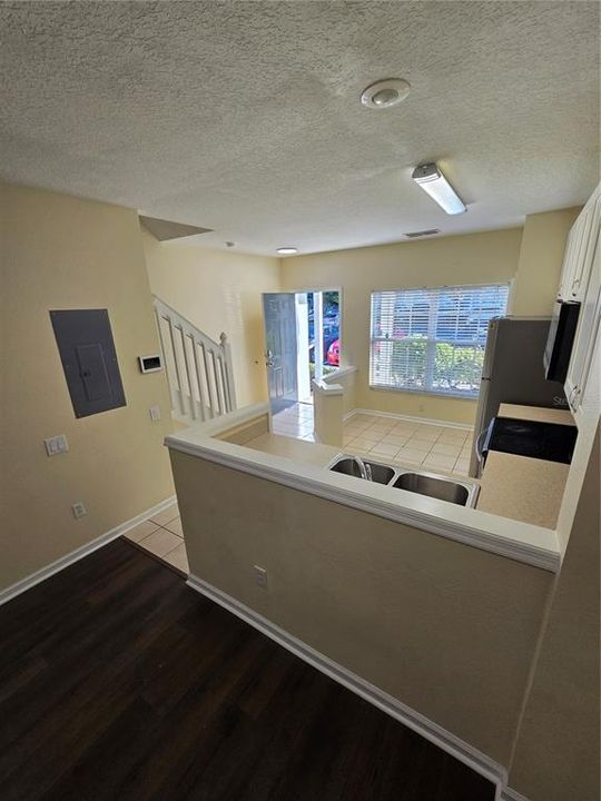 For Rent: $1,685 (2 beds, 2 baths, 1095 Square Feet)