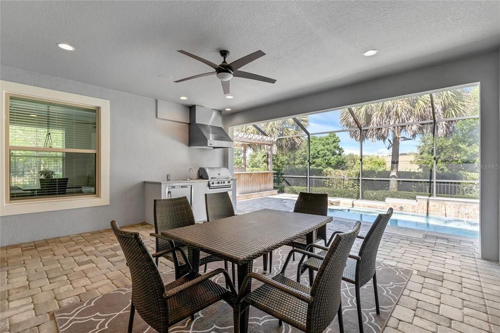 Active With Contract: $675,000 (4 beds, 2 baths, 2835 Square Feet)