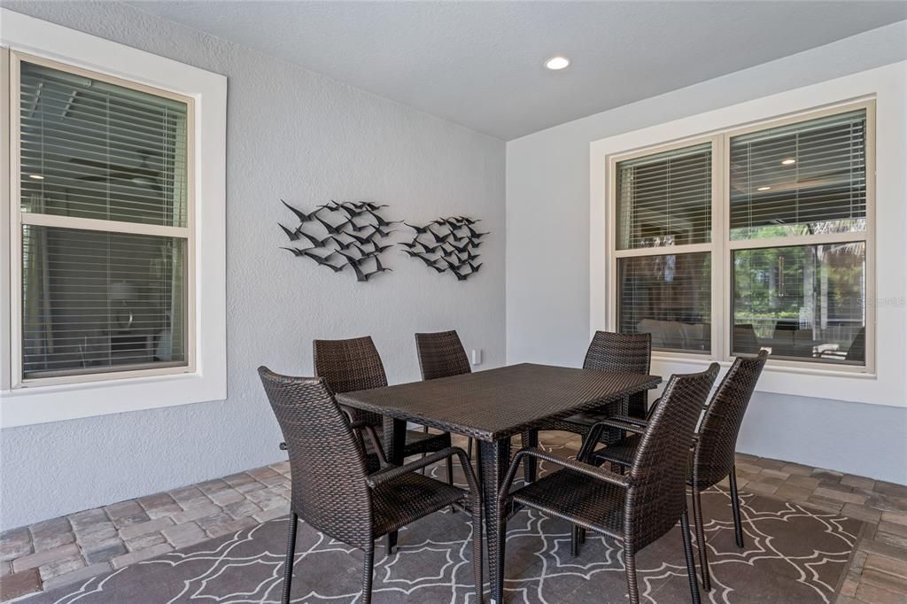 Active With Contract: $675,000 (4 beds, 2 baths, 2835 Square Feet)