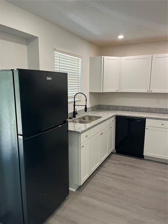 Active With Contract: $369,000 (3 beds, 2 baths, 1010 Square Feet)