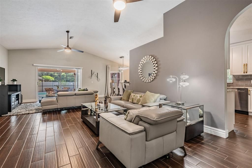 Active With Contract: $490,000 (3 beds, 2 baths, 1803 Square Feet)