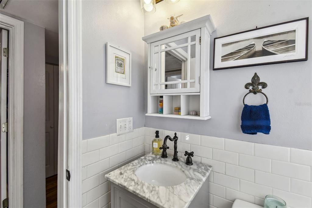 Active With Contract: $719,000 (4 beds, 2 baths, 1404 Square Feet)