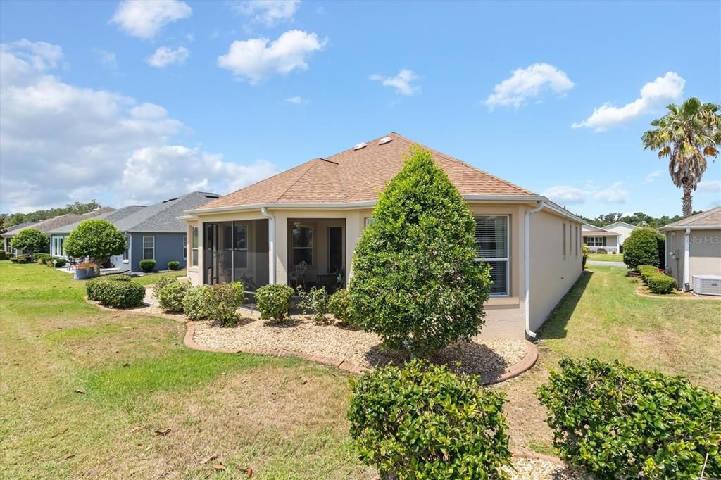 Active With Contract: $749,900 (3 beds, 2 baths, 2235 Square Feet)