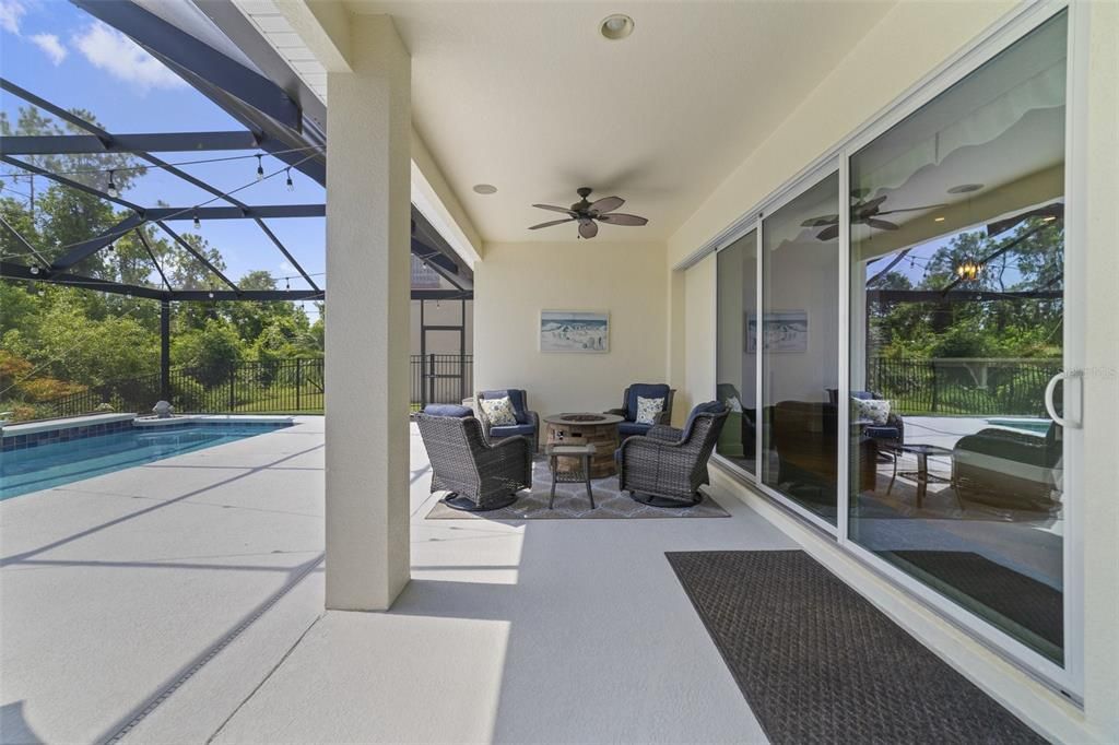 Relax poolside under the lanai!