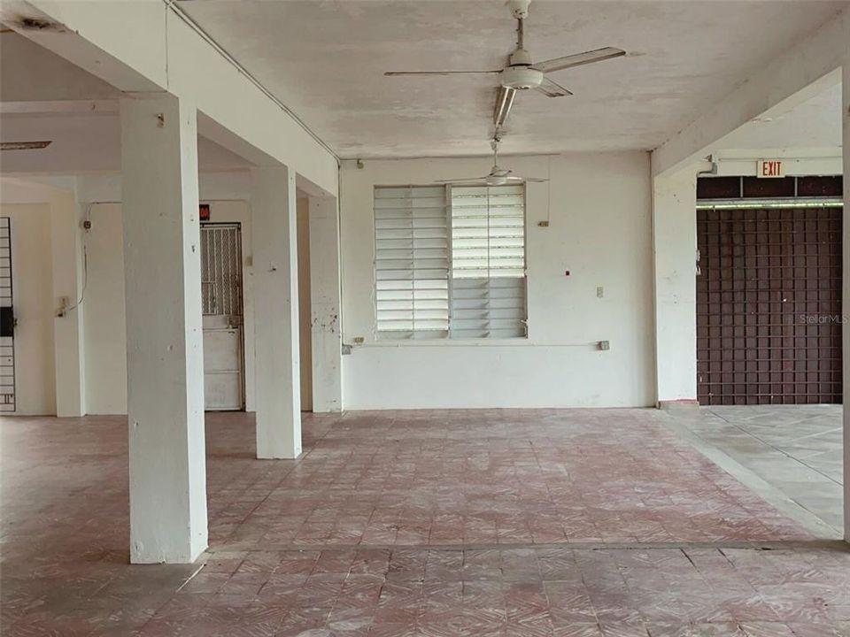 Vendido Recientemente: $115,000 (2 camas, 1 baños, 1200 Pies cuadrados)