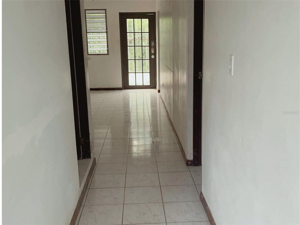 Vendido Recientemente: $115,000 (2 camas, 1 baños, 1200 Pies cuadrados)