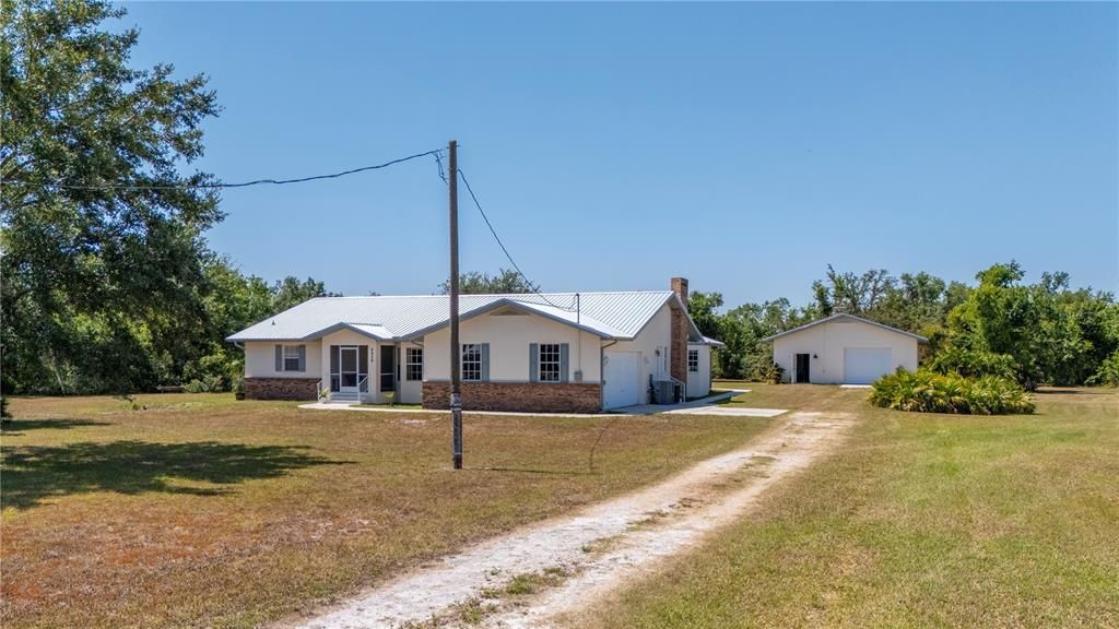 For Sale: $640,000 (3 beds, 2 baths, 2923 Square Feet)