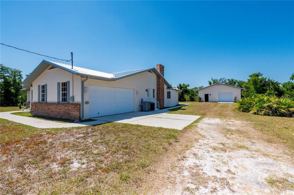 For Sale: $640,000 (3 beds, 2 baths, 2923 Square Feet)