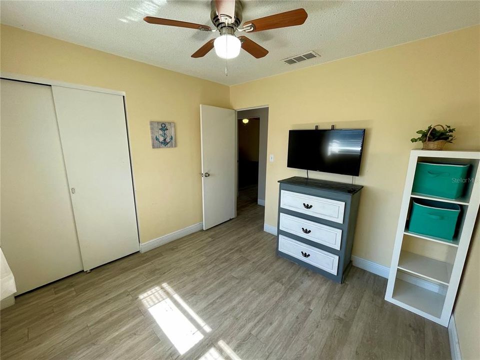 For Rent: $2,900 (3 beds, 2 baths, 1392 Square Feet)