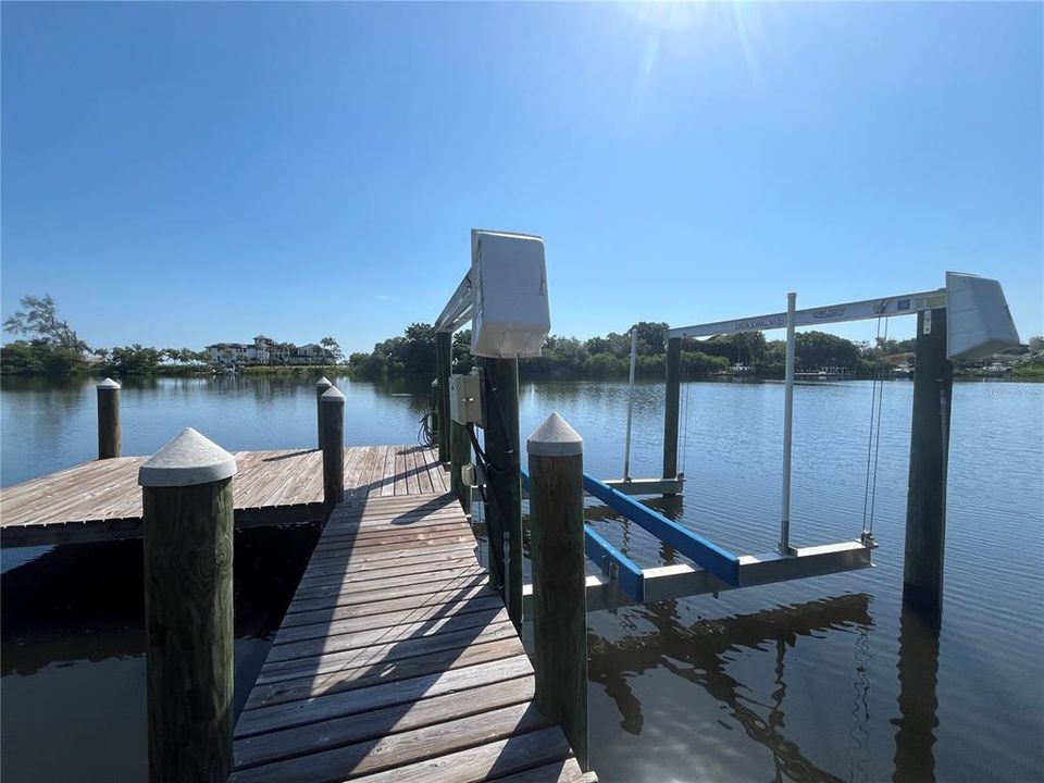 For Sale: $939,000 (3 beds, 2 baths, 2018 Square Feet)