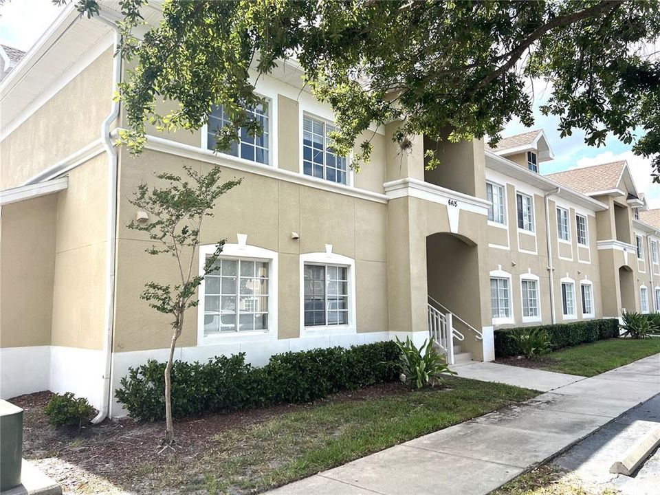 Active With Contract: $203,500 (3 beds, 2 baths, 1151 Square Feet)